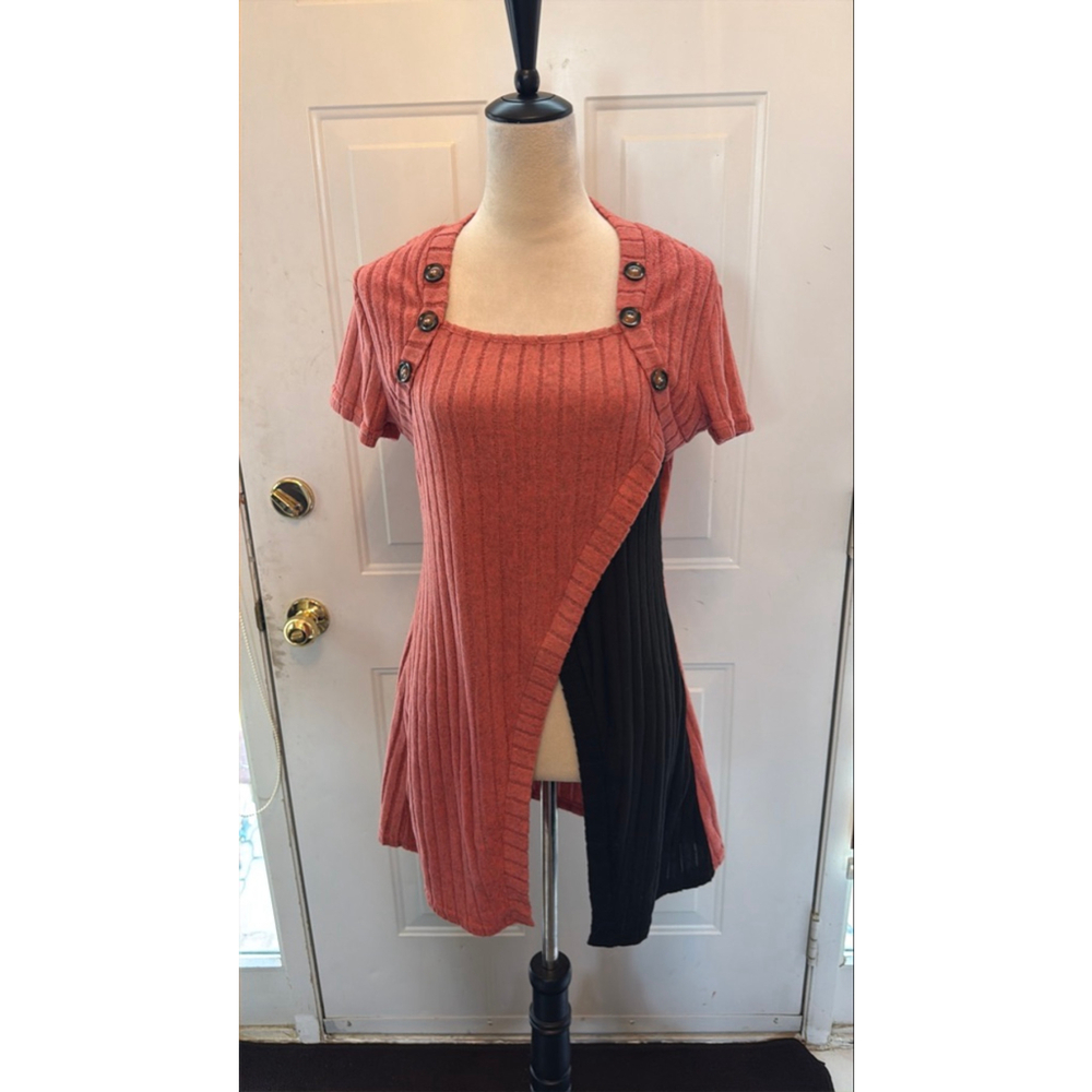 Women's Unbranded Coral Black Ribbed Tunic Top M